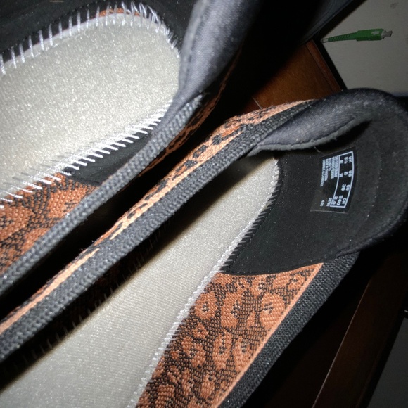 CLARKS LEOPARD PRINT KNIT BALLET FLAT 8W. CLOUDSTEPPER - Picture 9 of 10